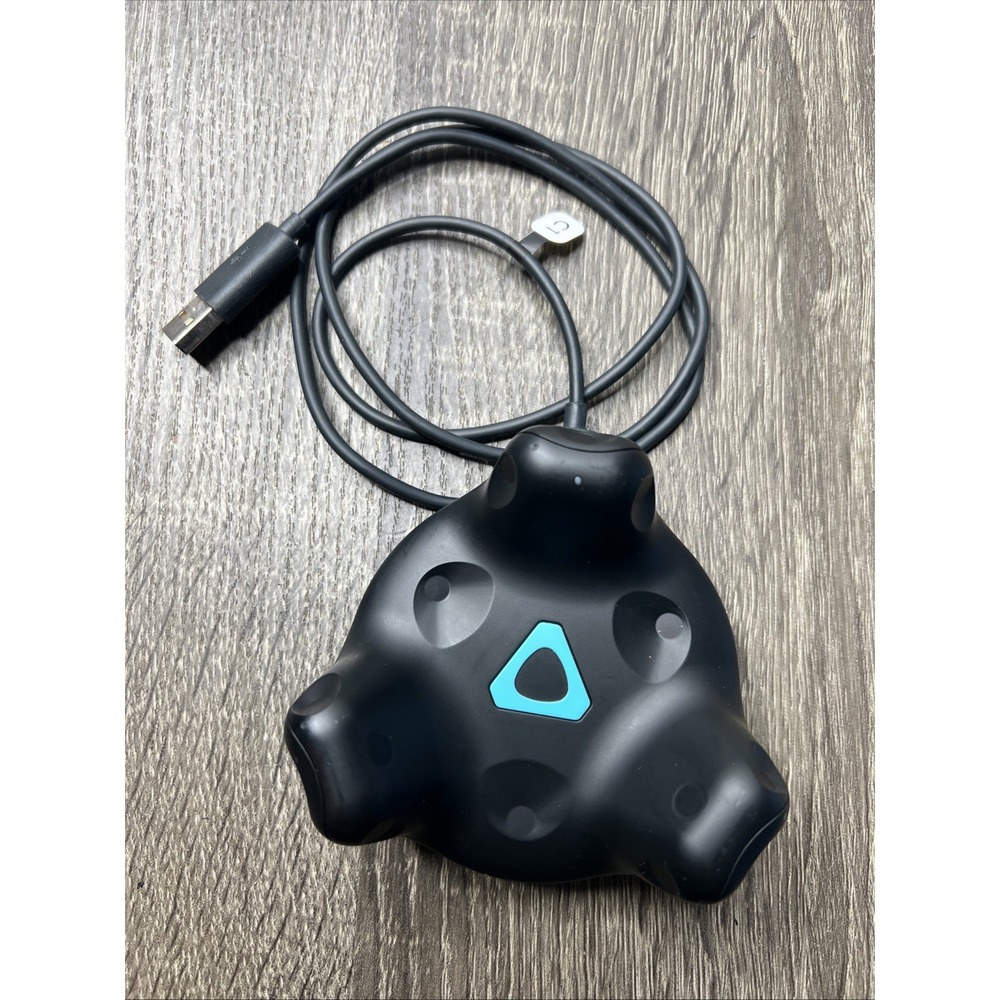 HTC VIVE Tracker 2.0 - For Full Body Tracking Virtual Reality Model 2PYV200 OEM